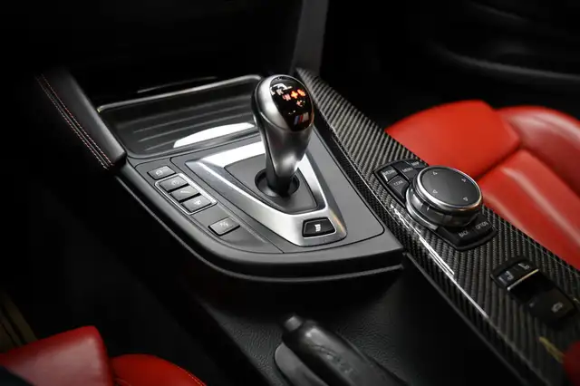 BMW M4 view 11