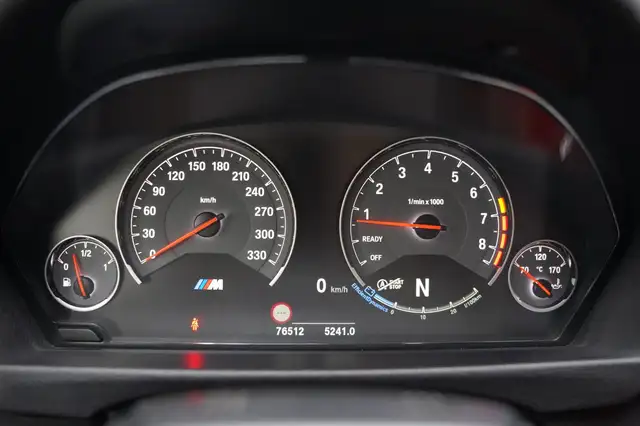 BMW M4 view 14