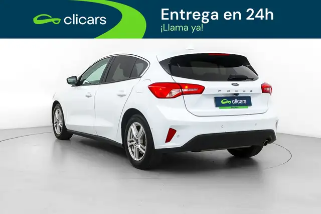 Ford Focus view 9