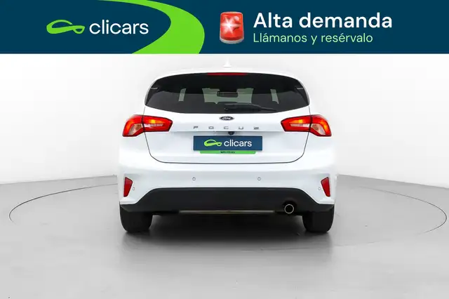 Ford Focus view 4