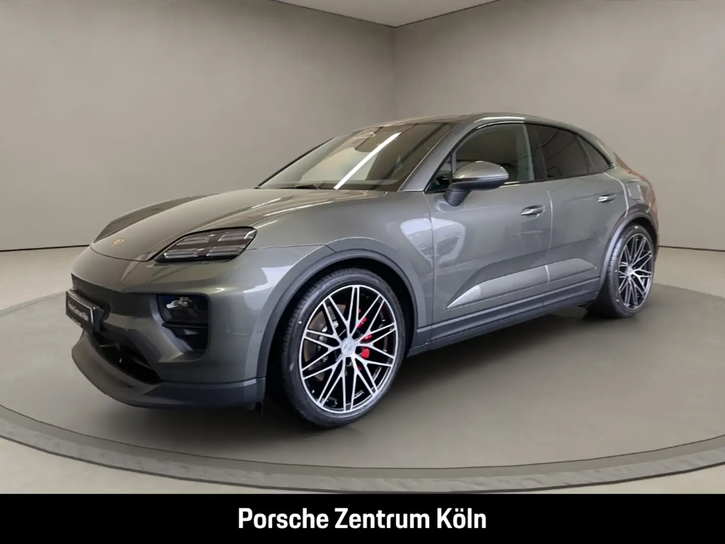 Porsche Macan 4S Electric LED-Matrix InnoDrive Panoramadach Grün - 1