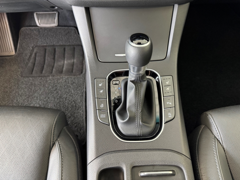 Hyundai i30 1.4 T-GDI PREMIUM Navigationspaket, Sitzpaket inkl — photo 10