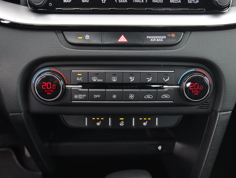 Kia Ceed SW / cee'd SW Sportswagon 1.6 GDI PHEV 140PK DynamicPlusLine | A — photo 16