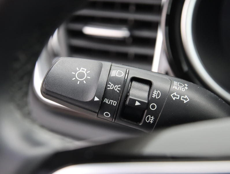 Kia Ceed SW / cee'd SW Sportswagon 1.6 GDI PHEV 140PK DynamicPlusLine | A — photo 45
