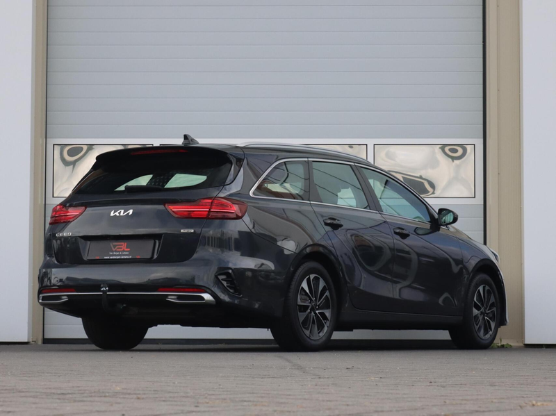 Kia Ceed SW / cee'd SW Sportswagon 1.6 GDI PHEV 140PK DynamicPlusLine | A — photo 3