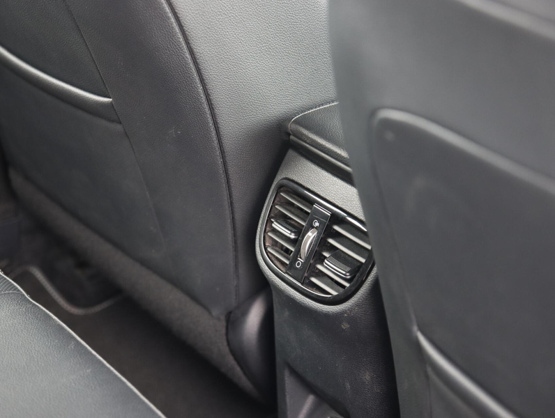 Kia Ceed SW / cee'd SW Sportswagon 1.6 GDI PHEV 140PK DynamicPlusLine | A — photo 40
