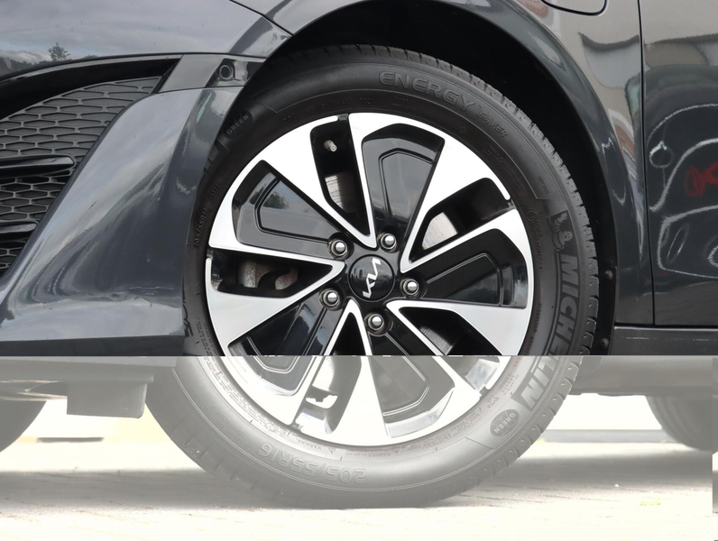 Kia Ceed SW / cee'd SW Sportswagon 1.6 GDI PHEV 140PK DynamicPlusLine | A — photo 11
