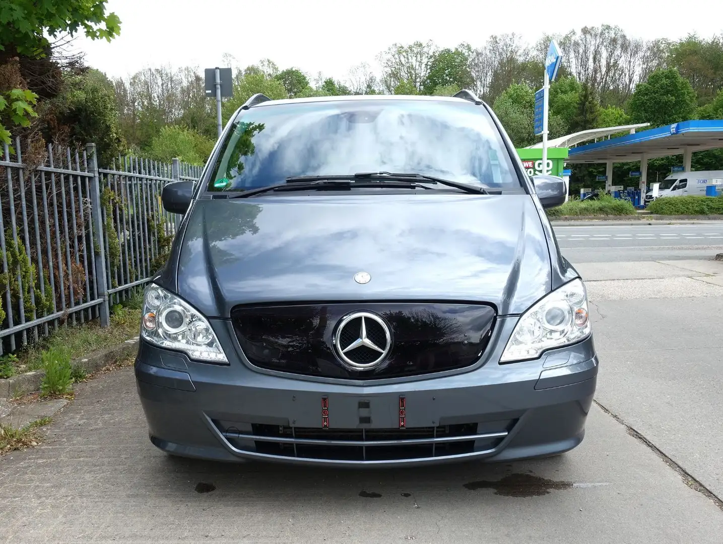 Mercedes-Benz Viano 2.0 CDI*LANG*AHK*Winterpaket*XENON Grau - 2