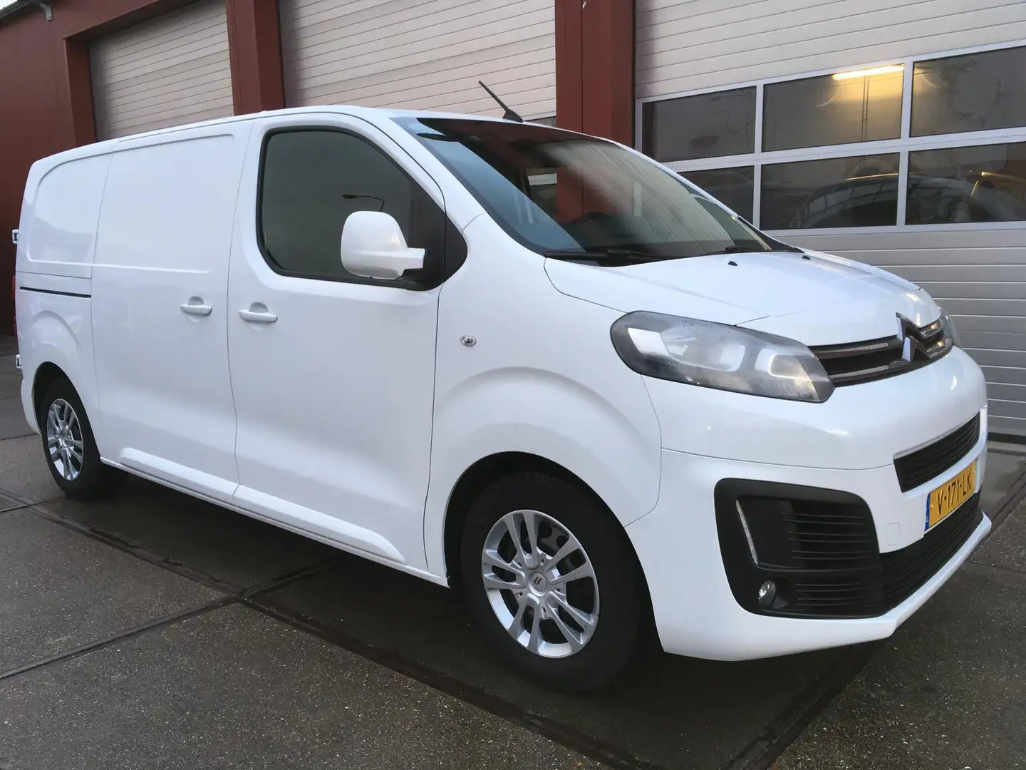 Citroen Jumpy 2.0 BlueHDI 150 Business M S&S L2 Blanco - 1