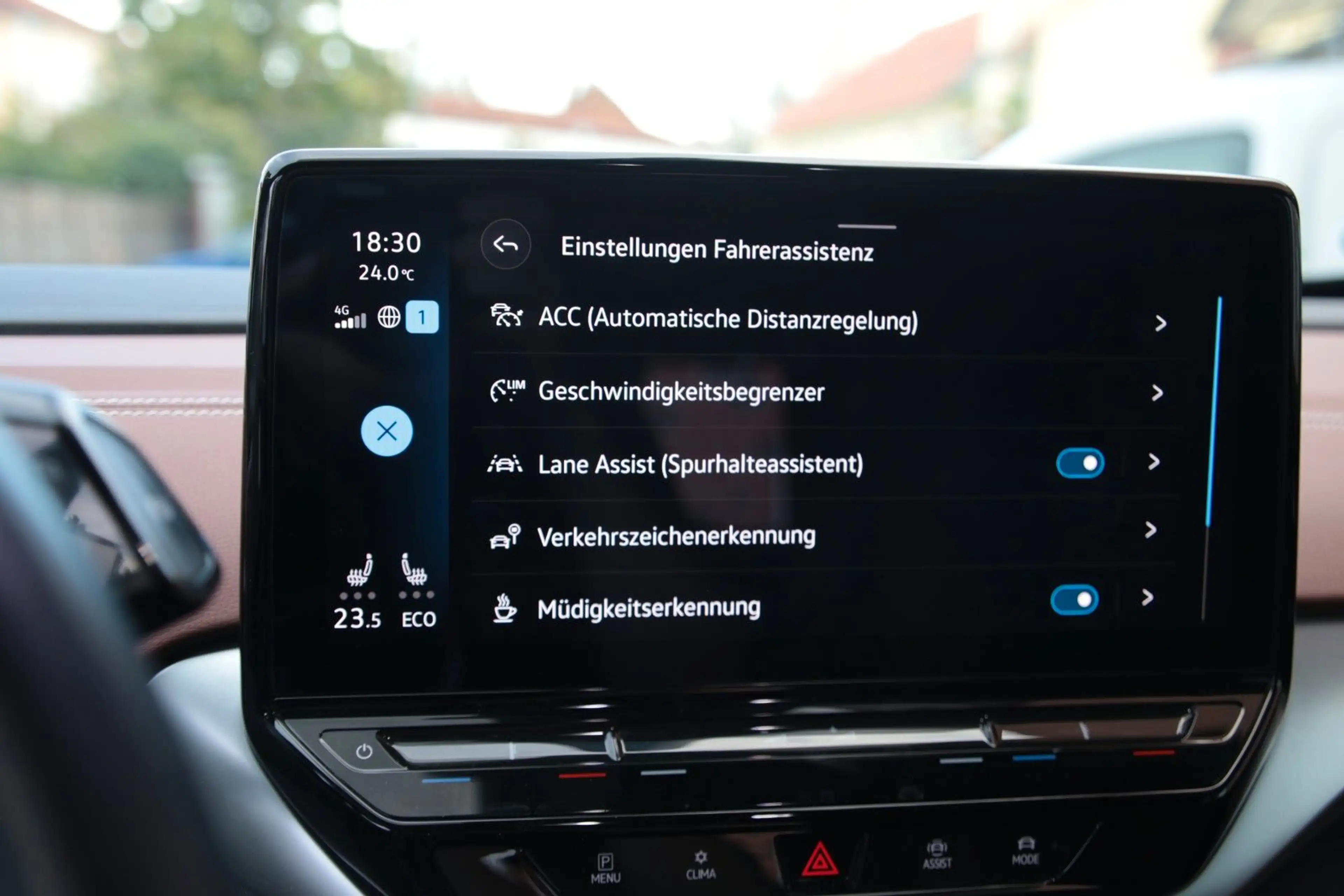 Volkswagen ID.5 Pro Performance 150 kW mit  Alcantara!! — photo 15