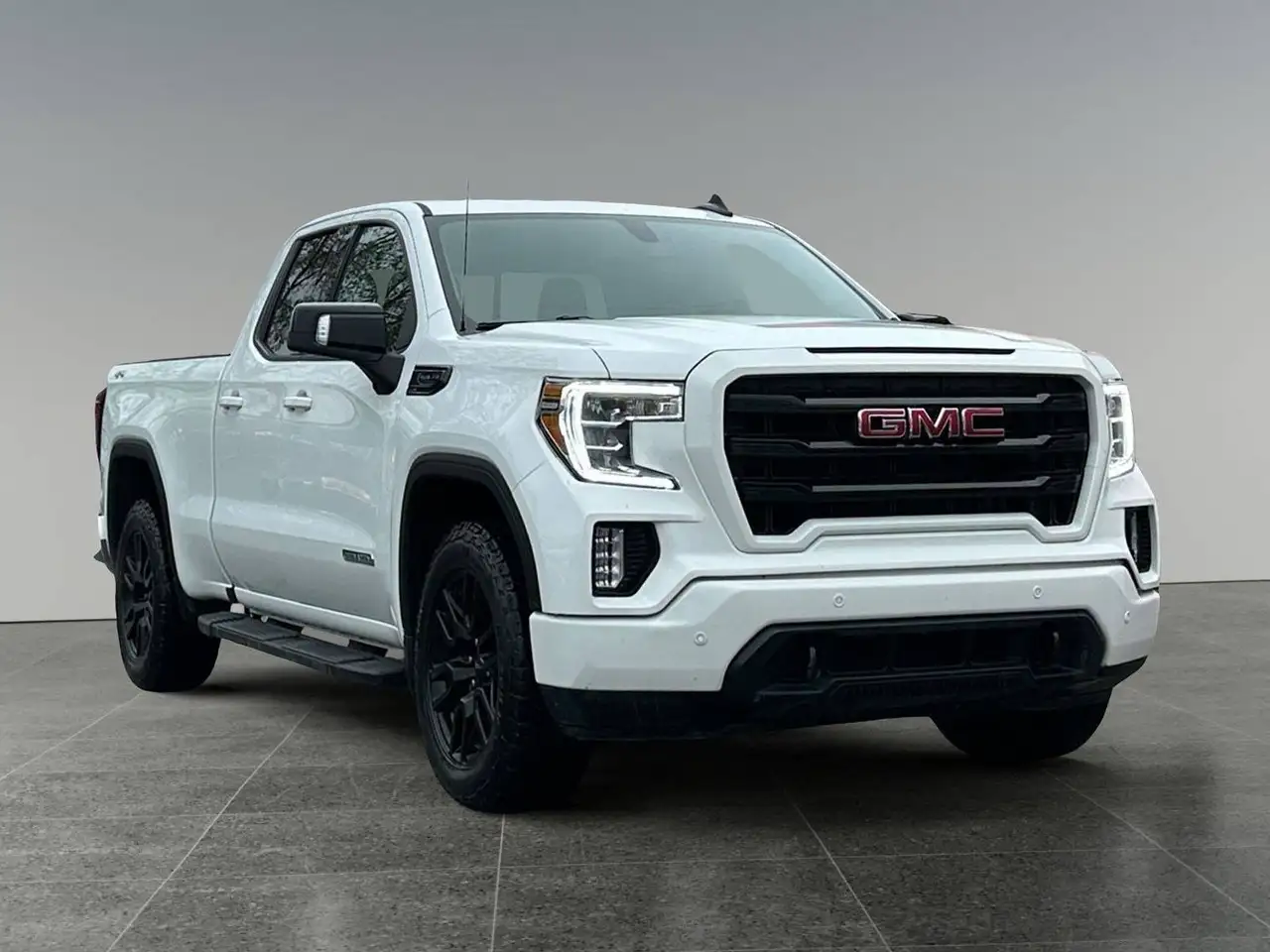 GMC Sierra 1500 photo GMC Sierra 1500