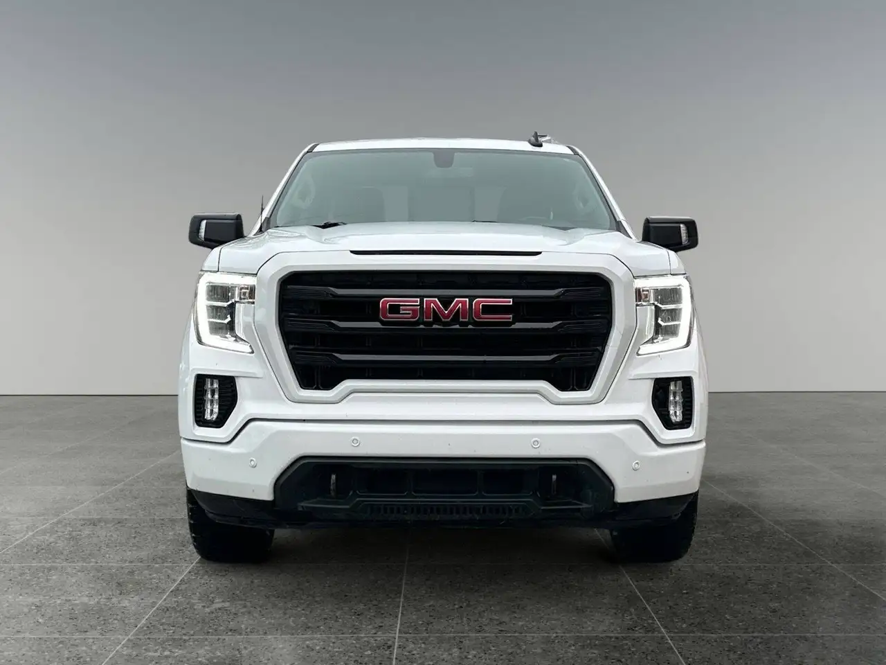 GMC Sierra 1500 photo GMC Sierra 1500