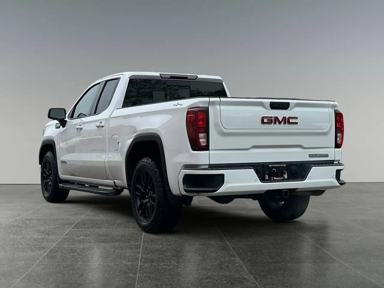 GMC Sierra 1500 photo GMC Sierra 1500