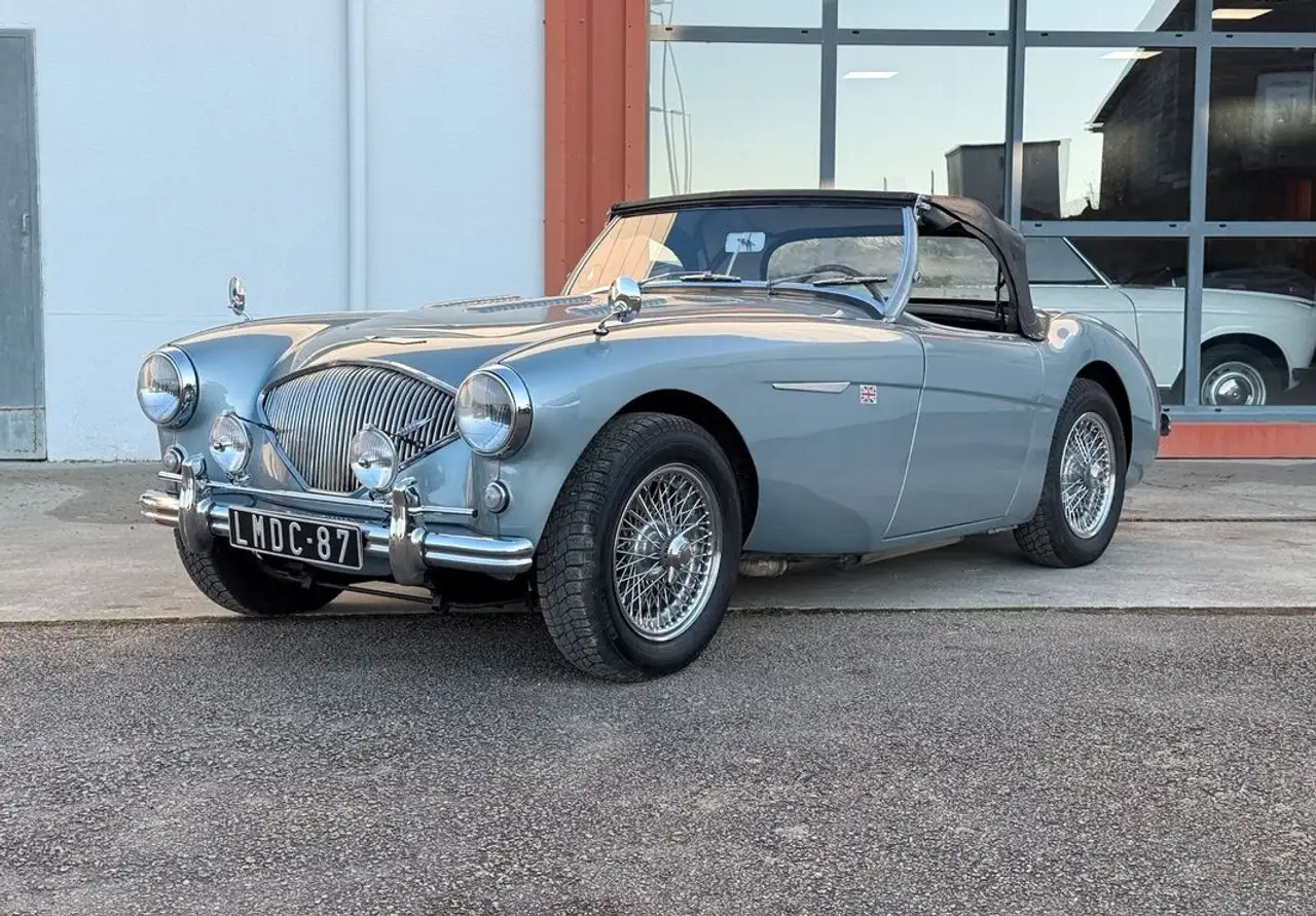 Austin-Healey 100
