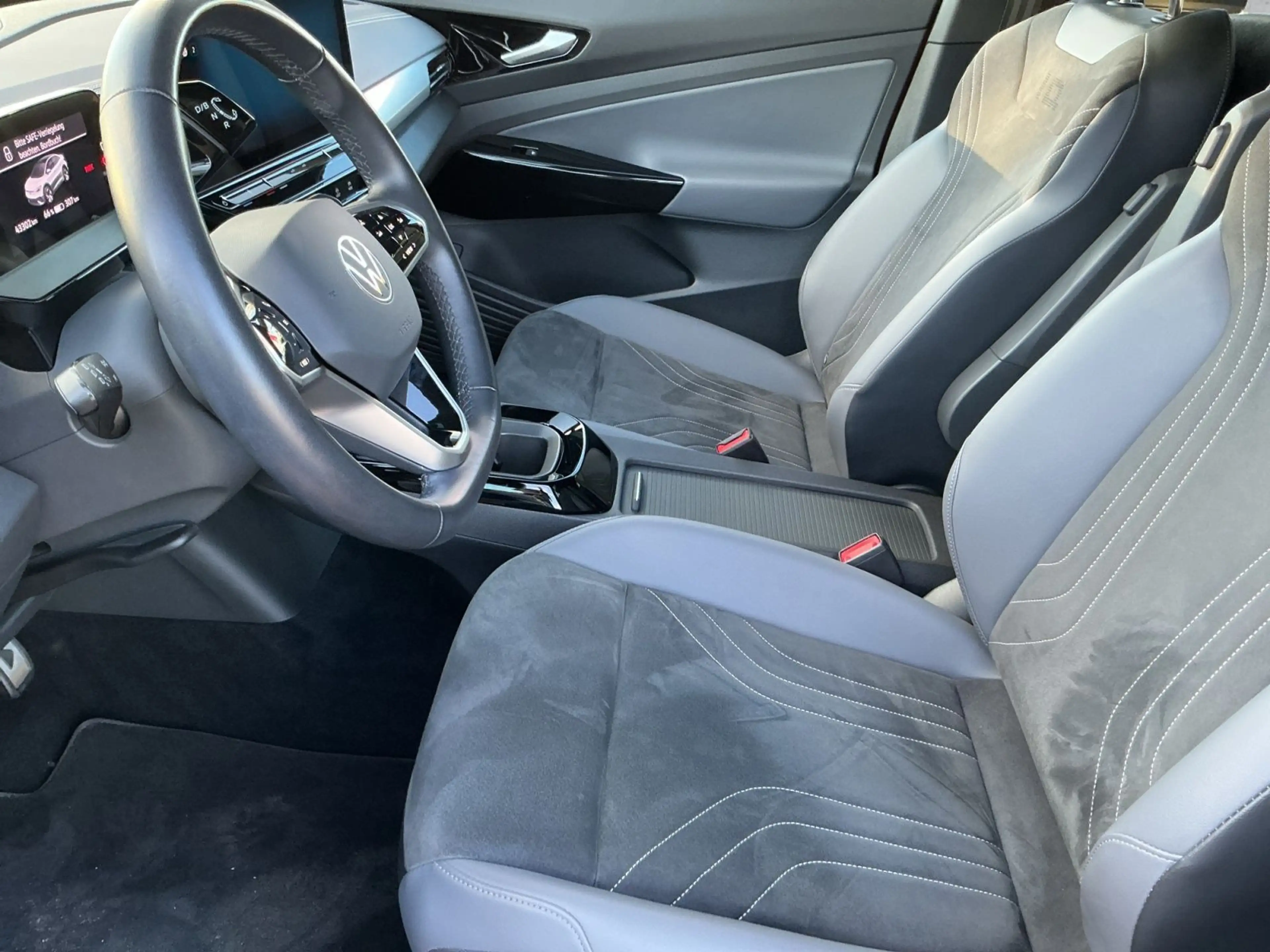 Volkswagen ID.5 150kw Pro Performance 5JG+MATRIX+AHK+360° — photo 12