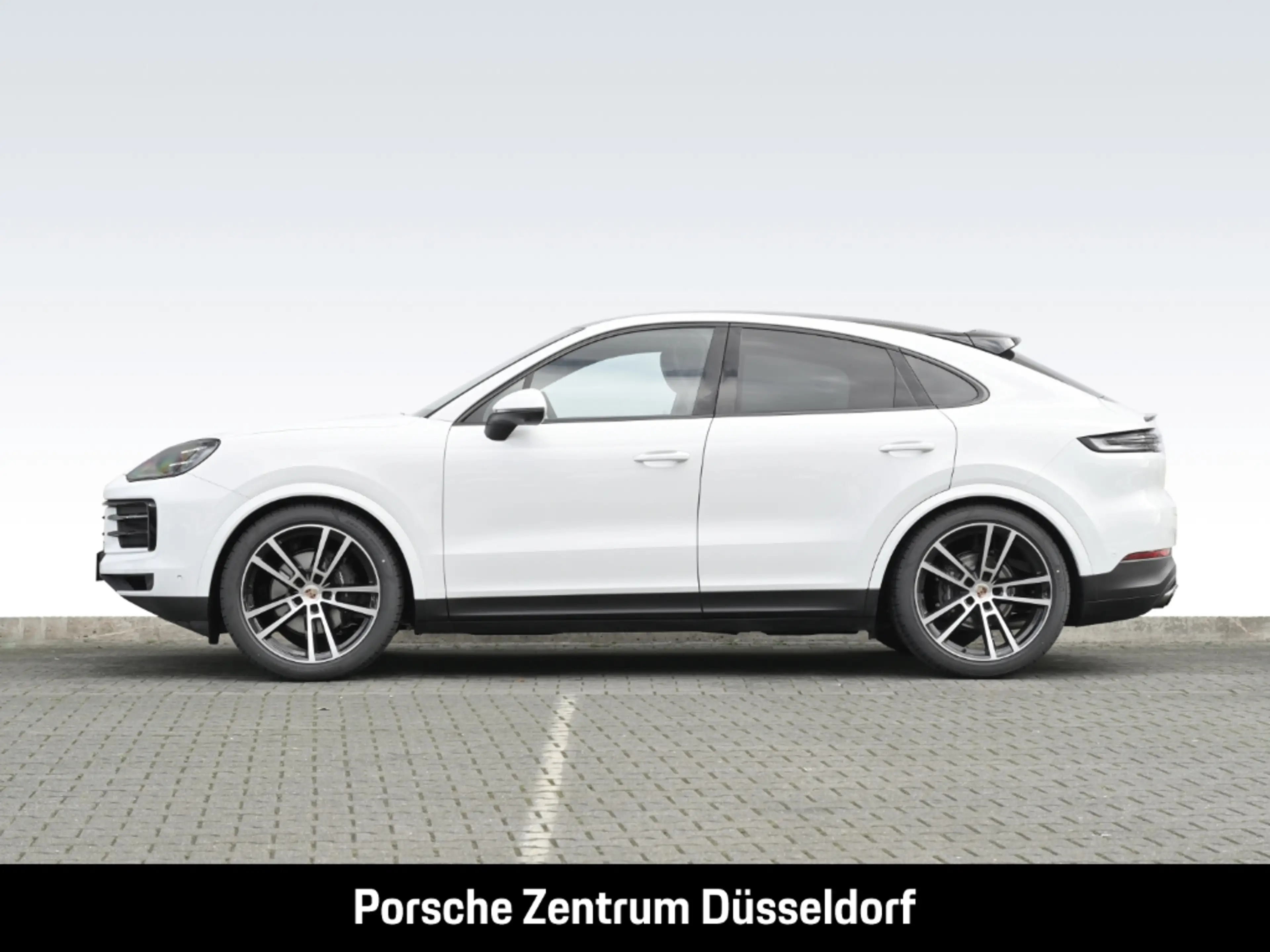 Porsche Cayenne Coupe BOSE Luftfederung InnoDrive LED — photo 2
