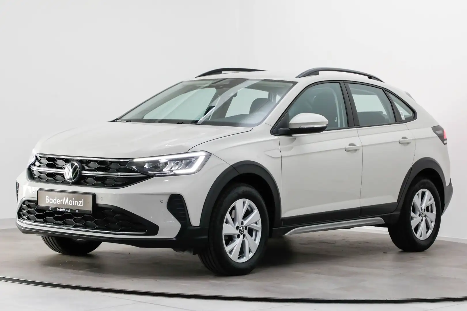 Volkswagen Taigo 1.0 TSI Life SHZ CarPlay PDC Grau - 2