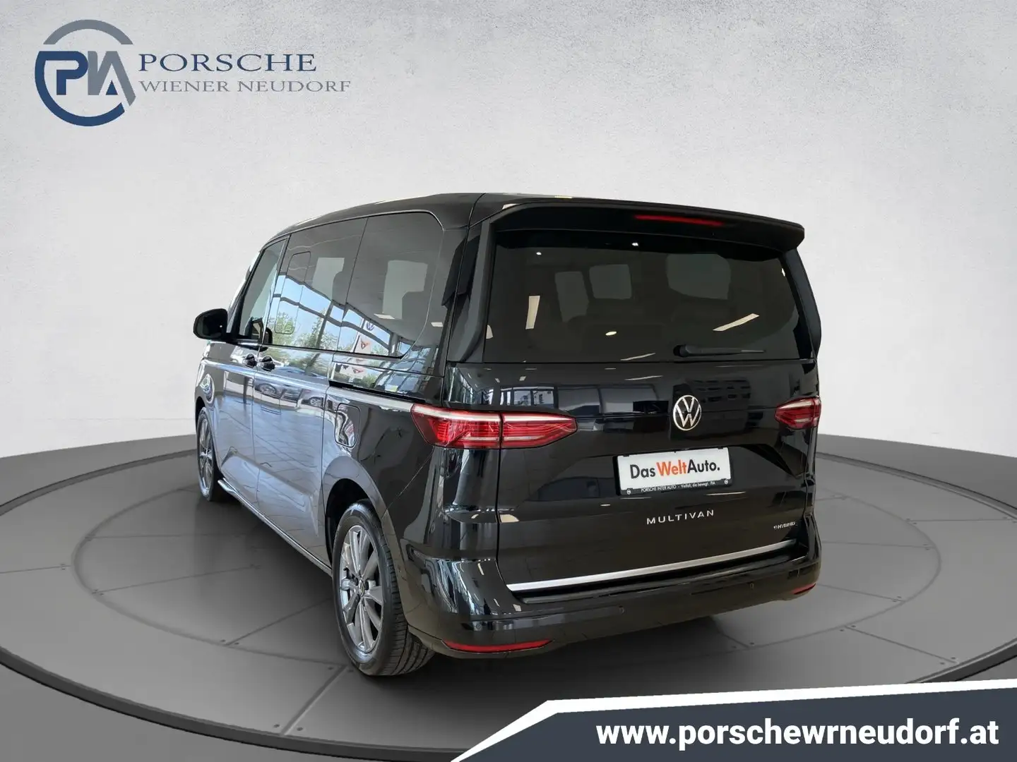 Volkswagen T7 Multivan VW T7 Multivan Style eHybrid Schwarz - 2