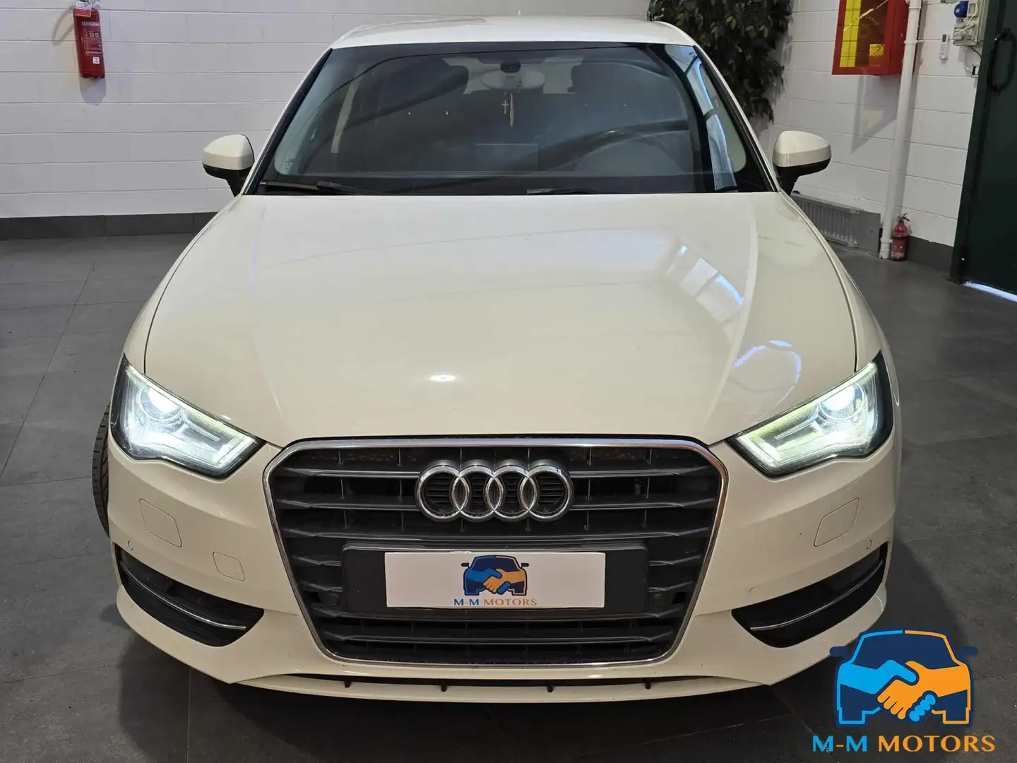 Audi A3 SPB 1.4 TFSI g-tron Ambition Bianco - 2