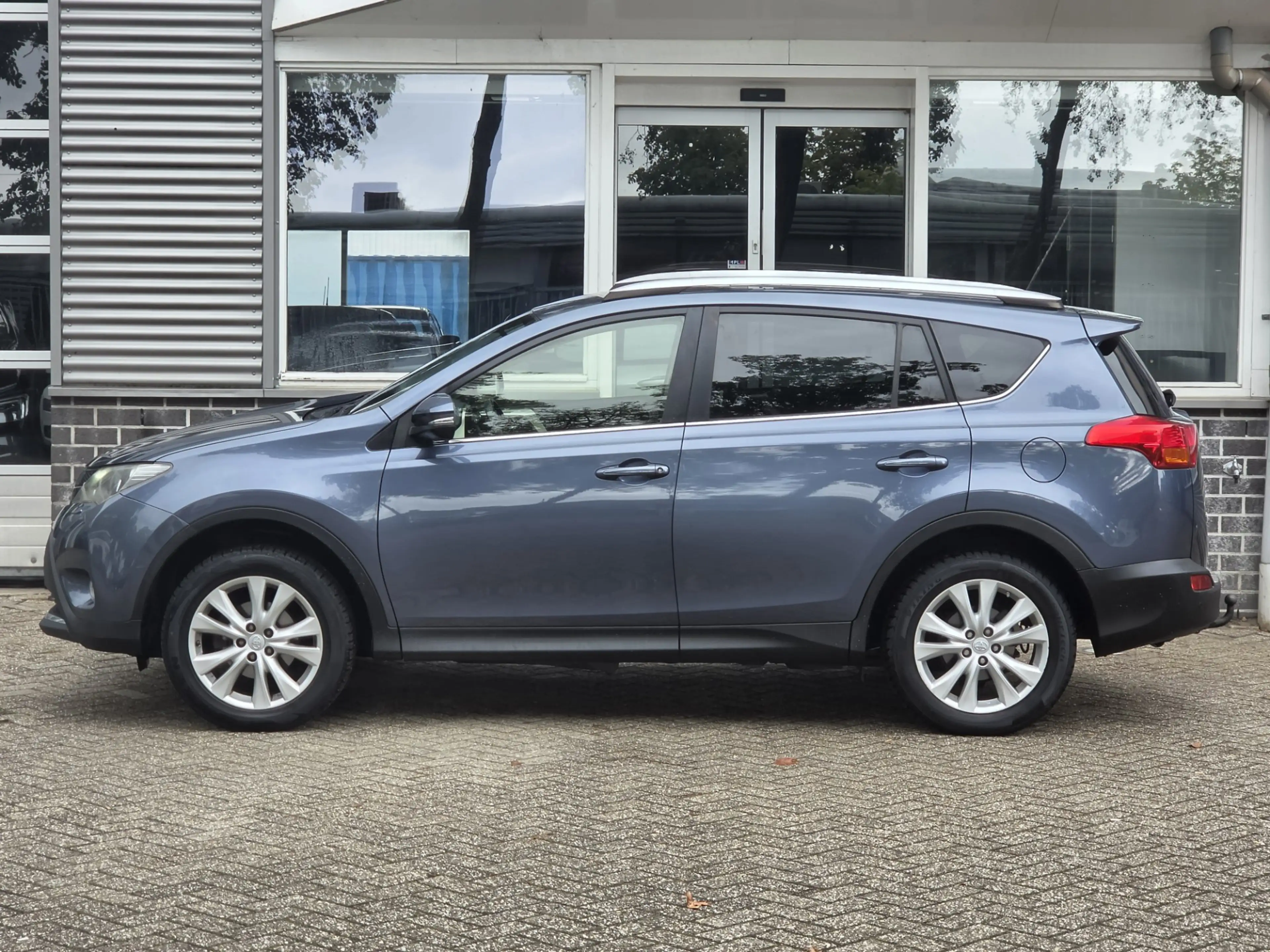 Toyota RAV 4 2.0 Executive Business 4WD Automaat Camera Stoelve — photo 2
