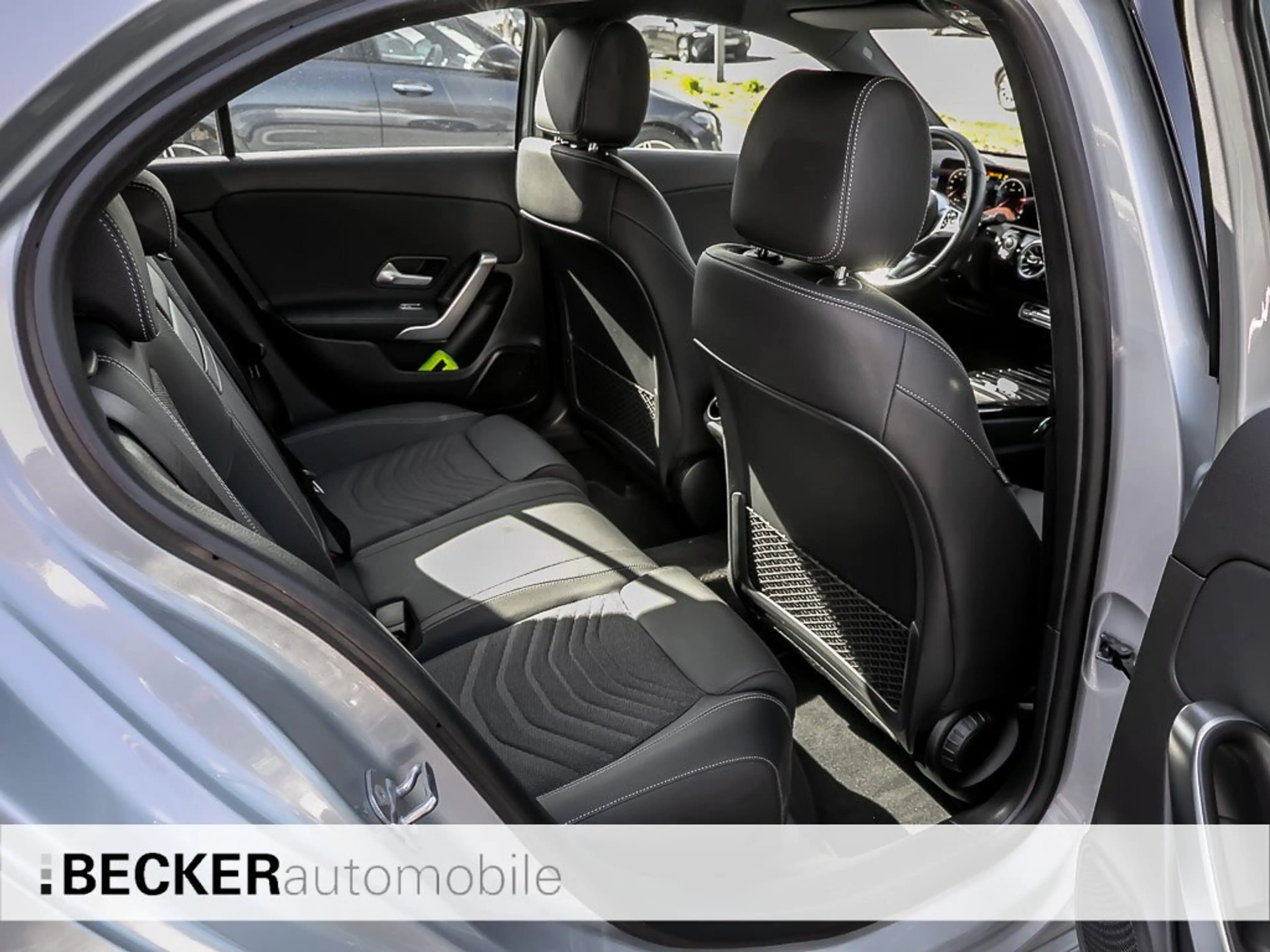 Mercedes-Benz A 200 A 200 d PROGRESSIVE AMBIENTE MULTIBEAM DIST AHK — photo 7