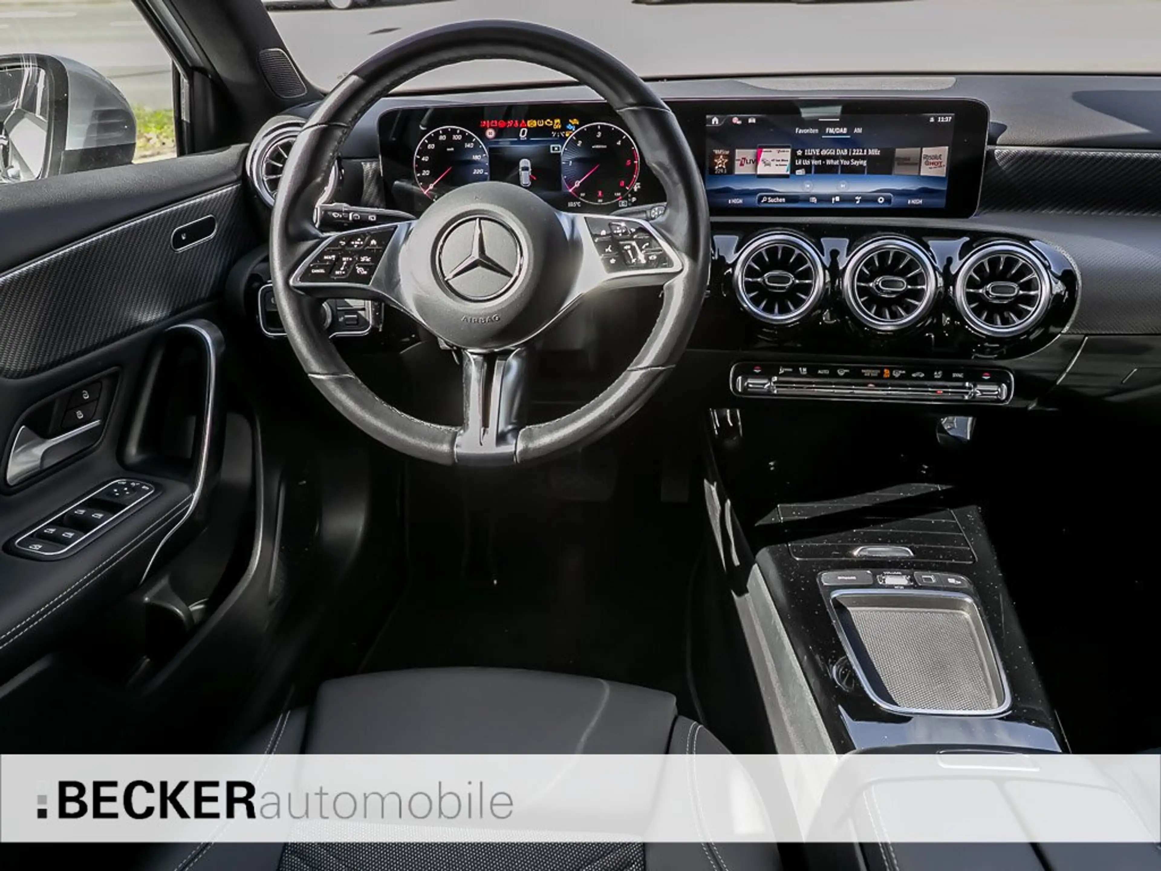 Mercedes-Benz A 200 A 200 d PROGRESSIVE AMBIENTE MULTIBEAM DIST AHK — photo 5