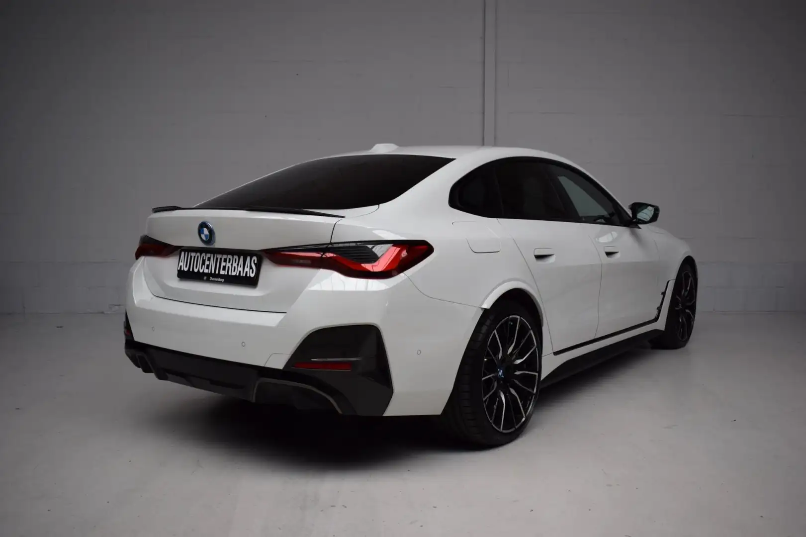BMW i4 AANBIEDING M50 M-SPORT 84 kWh 544PK ORG.NED / CAME Fehér - 2