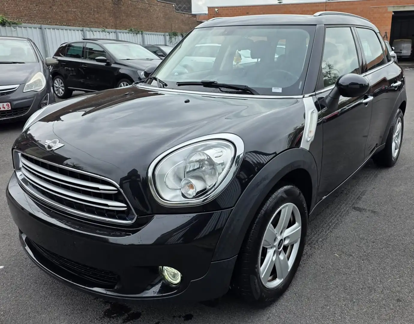 MINI One Countryman Mini Countryman 1.6i Schwarz - 1