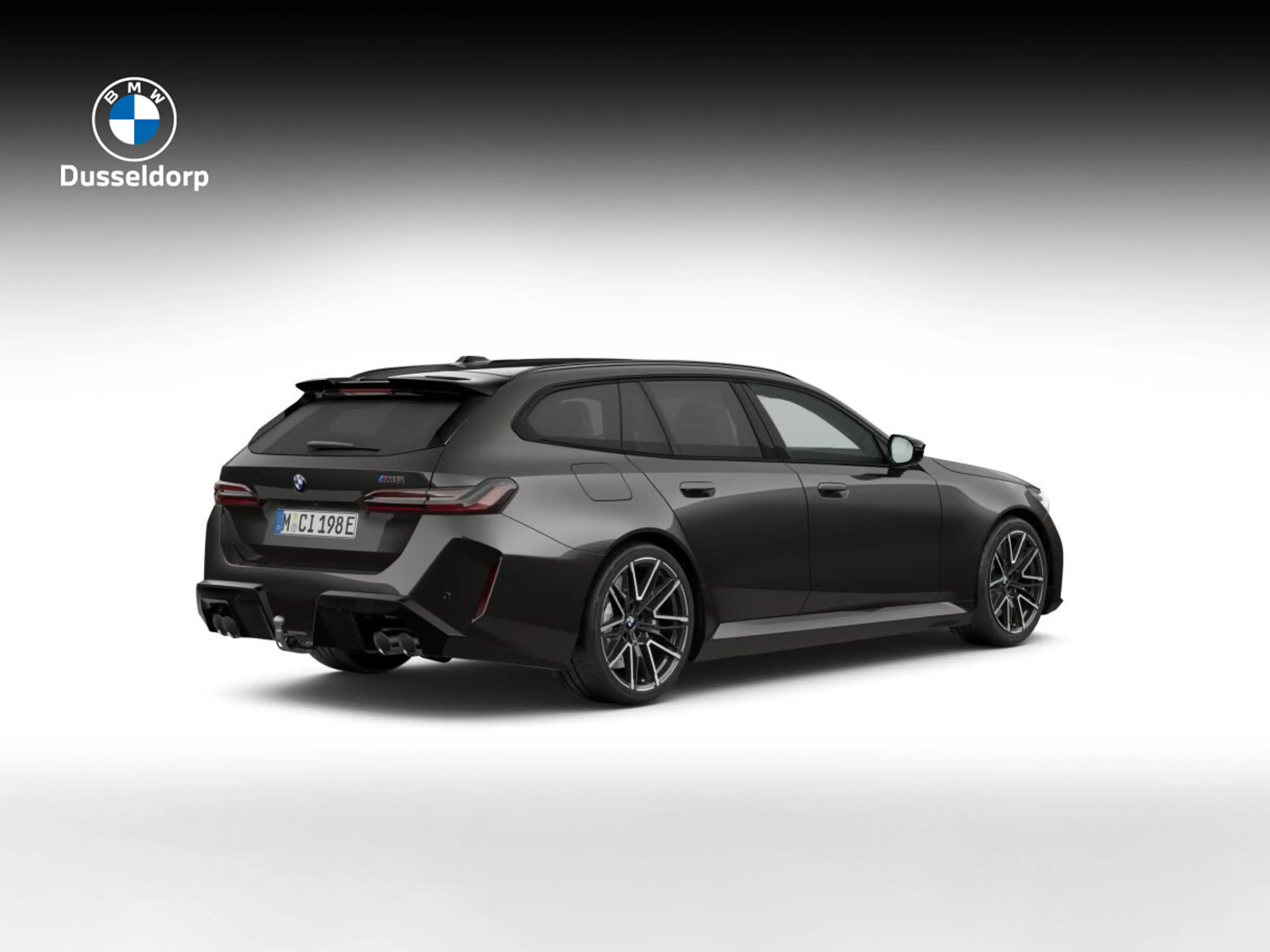 BMW M5 Touring Comfort Pakket | M Driver's Pack | Driving — photo 2
