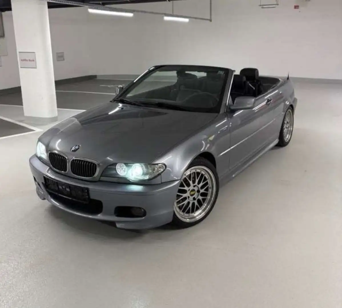 BMW 330 330Ci Cabrio - 1