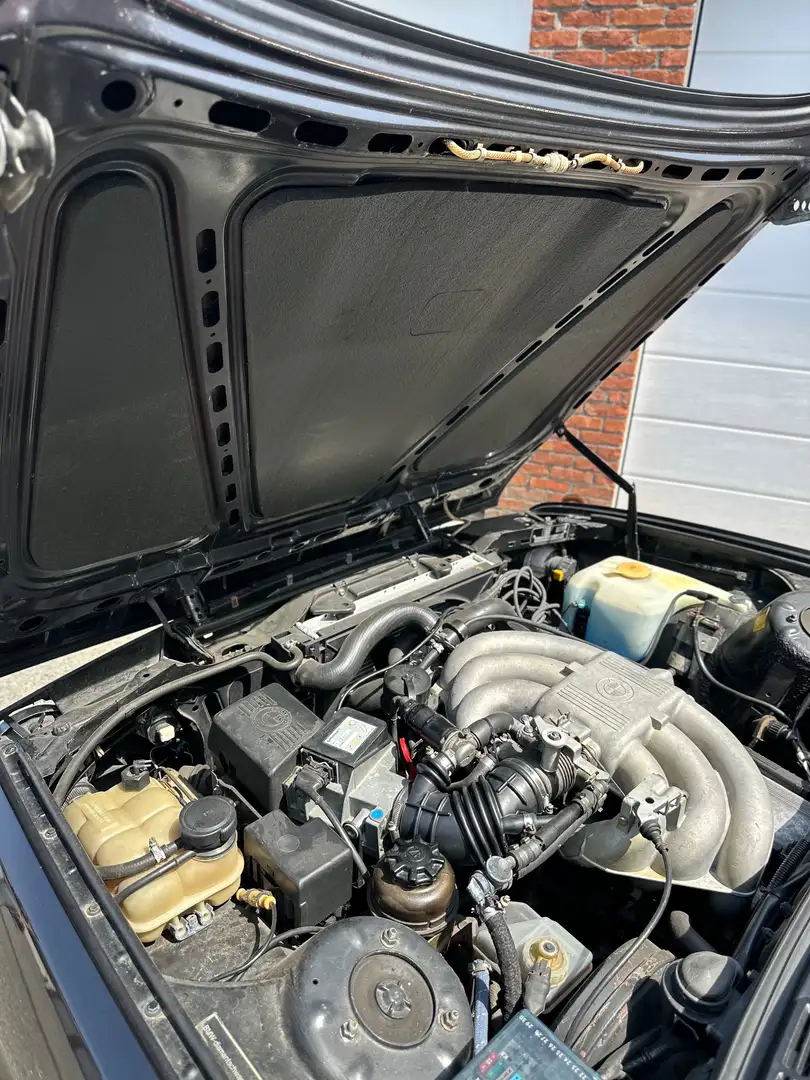 BMW 325 325i Fekete - 2