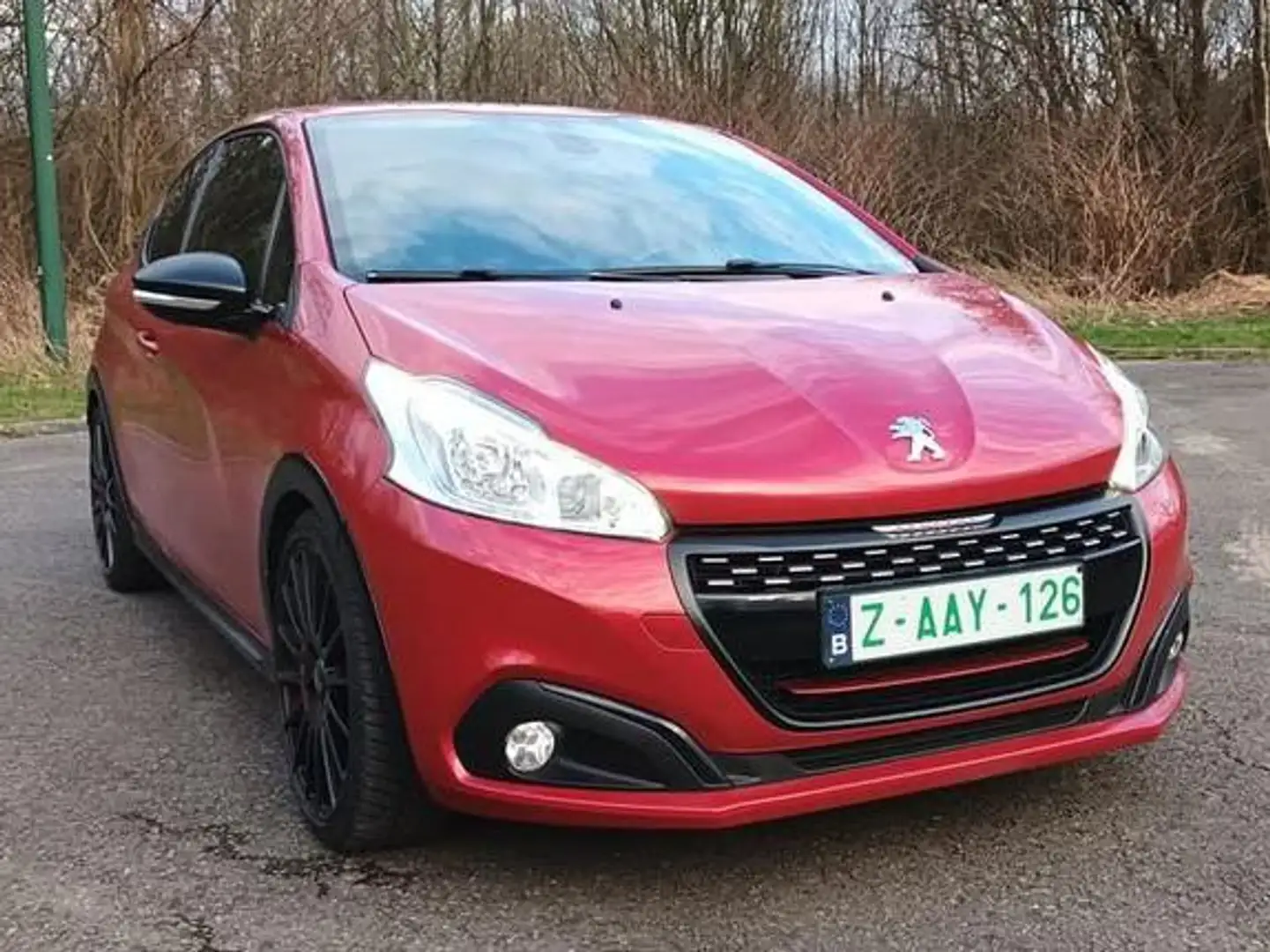 Peugeot 208 1.6 THP GTi by Peugeot Sport Rouge - 2