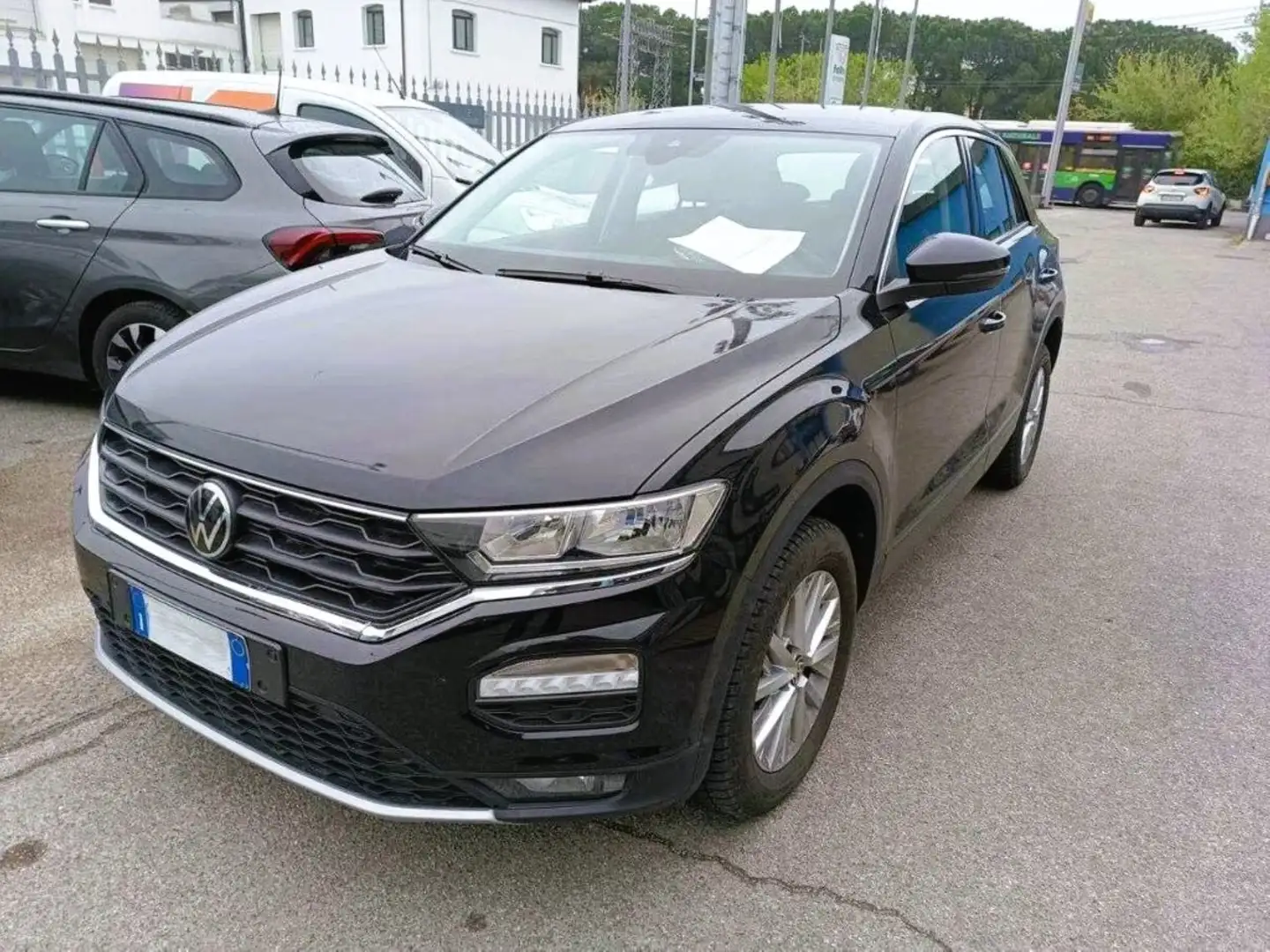 Volkswagen T-Roc Bussines 2.0 TDI Negro - 1