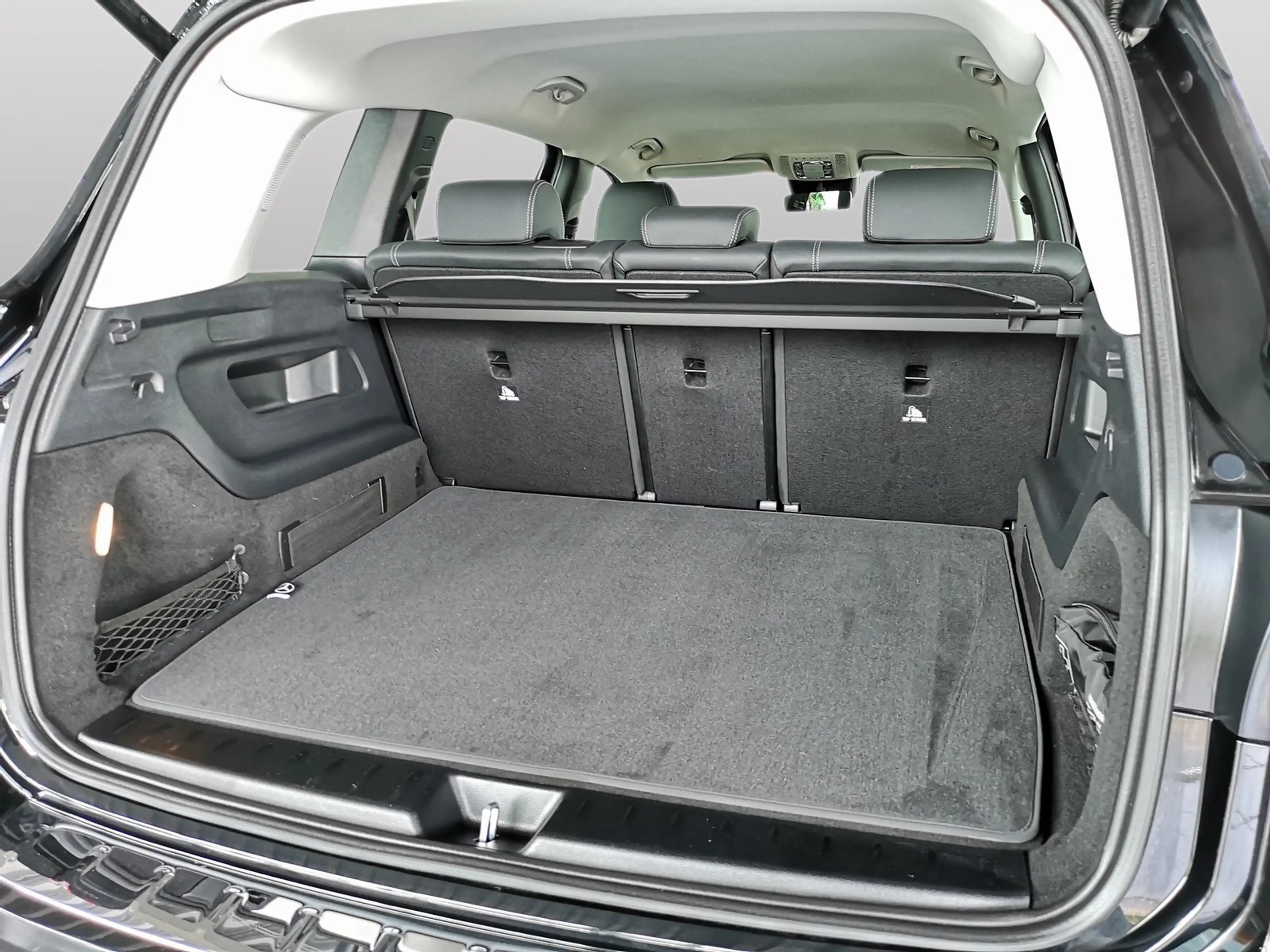 Mercedes-Benz EQB 350 4M Progressive ADVANCED+ANHÄNGERKUPPLUNG — photo 10