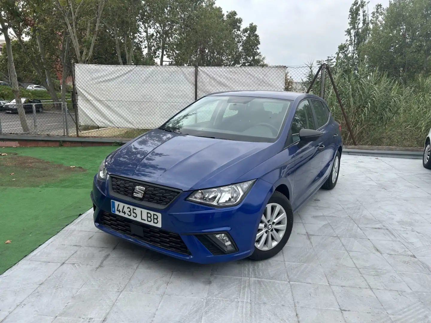 SEAT Ibiza 1.0 MPI S&S Reference 80 Blauw - 1