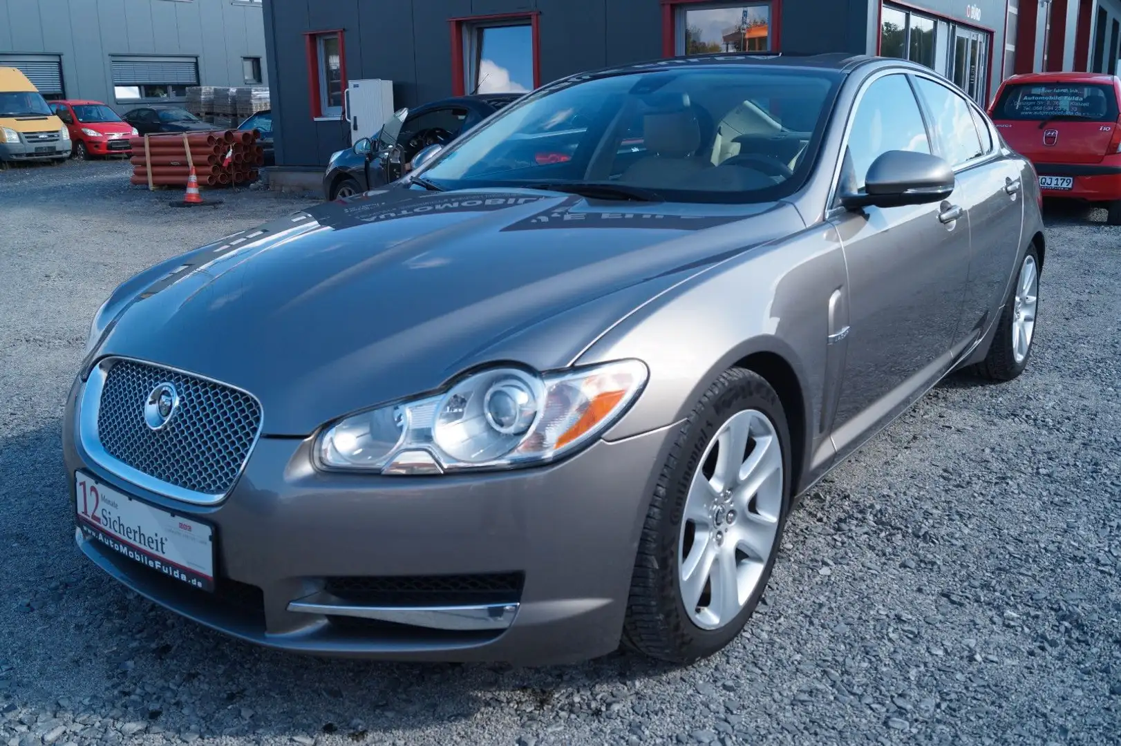 Jaguar XF 3.0 V6 Diesel S Premium Luxury Grau - 1