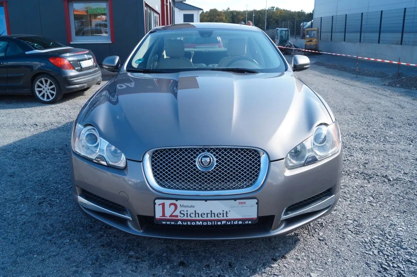 Jaguar XF 3.0 V6 Diesel S Premium Luxury Grau - 2