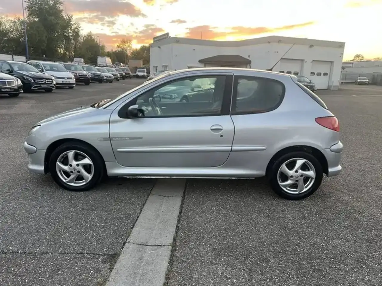 Peugeot 206