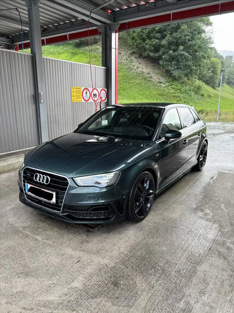 Audi A3 SB quattro Sport 2,0 TDI S-tronic Grün - 1