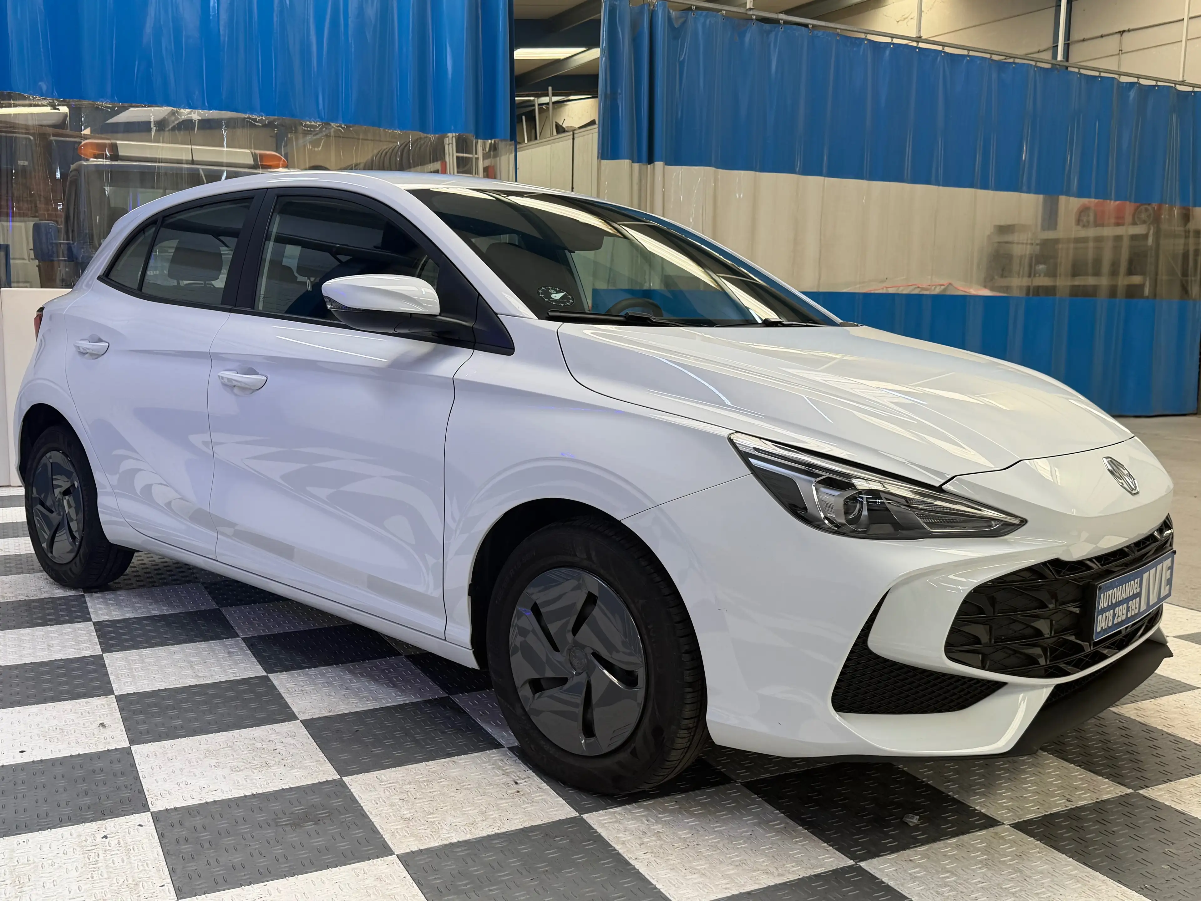 MG MG3 Comfort 1.5L Hybrid Automatic 194hk — photo 3