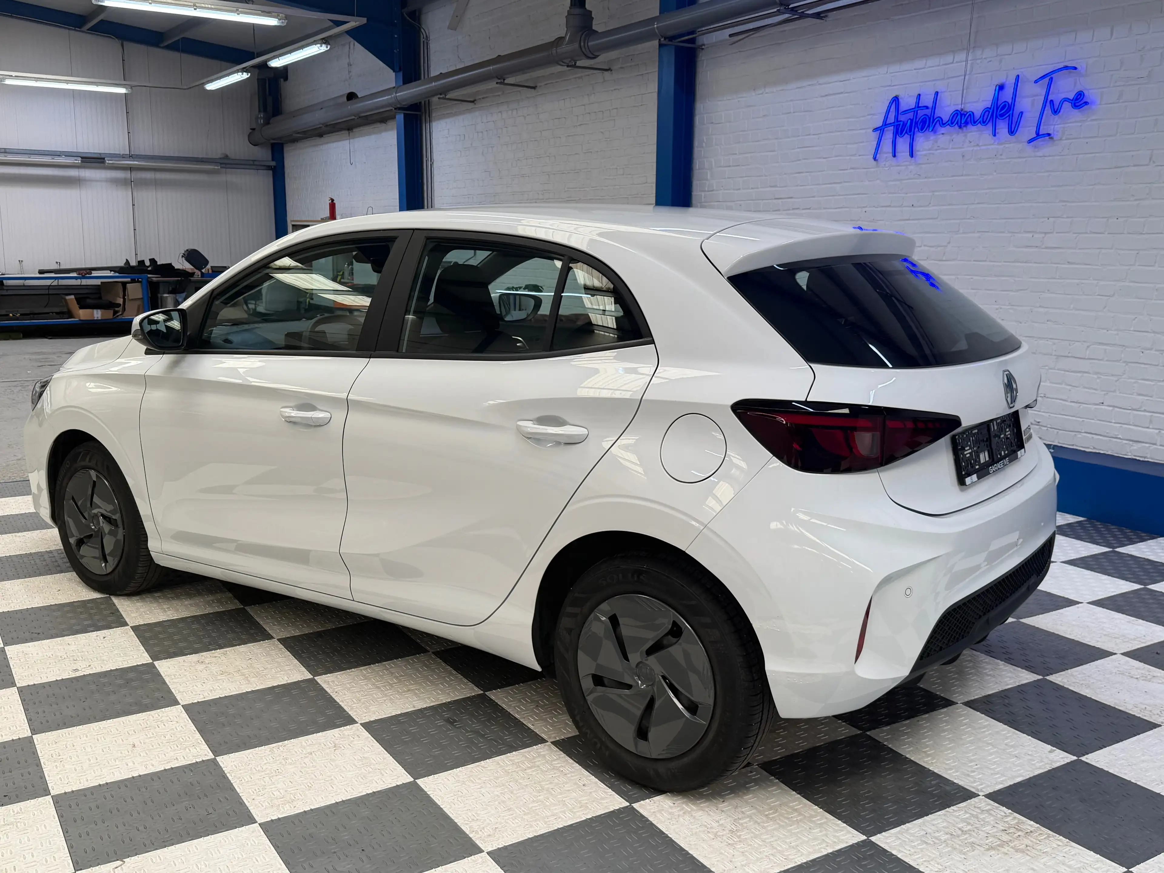 MG MG3 Comfort 1.5L Hybrid Automatic 194hk — photo 6