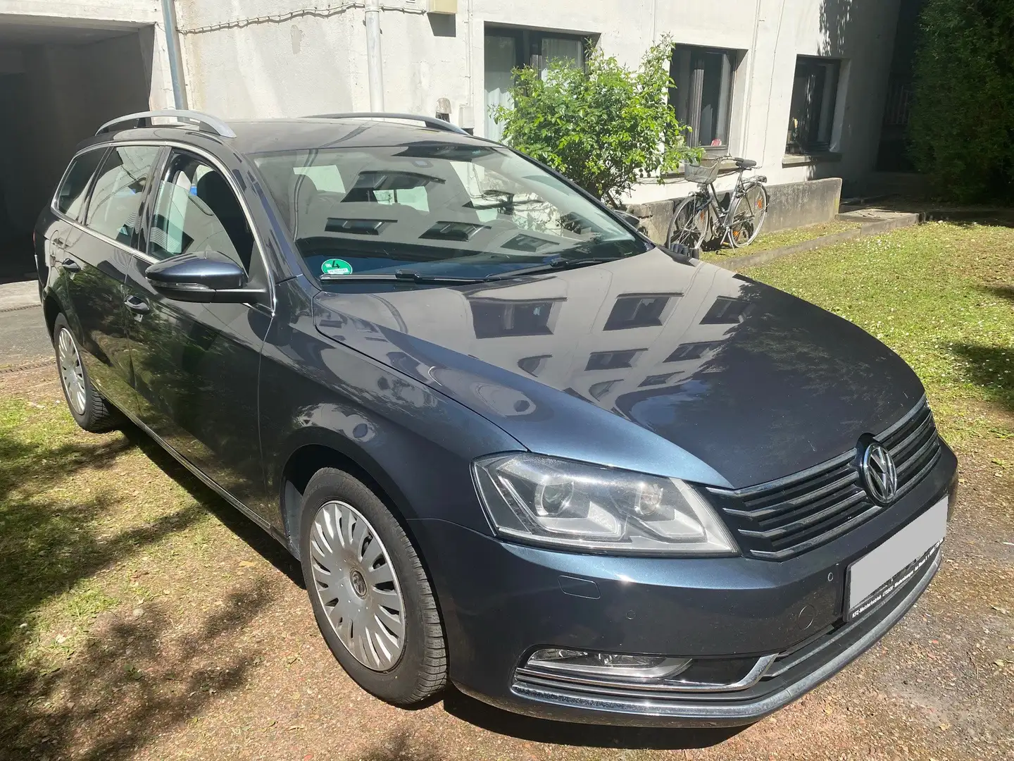 Volkswagen Passat Variant Passat Variant 2.0 TDI BlueMotion Technology Highl Grau - 2