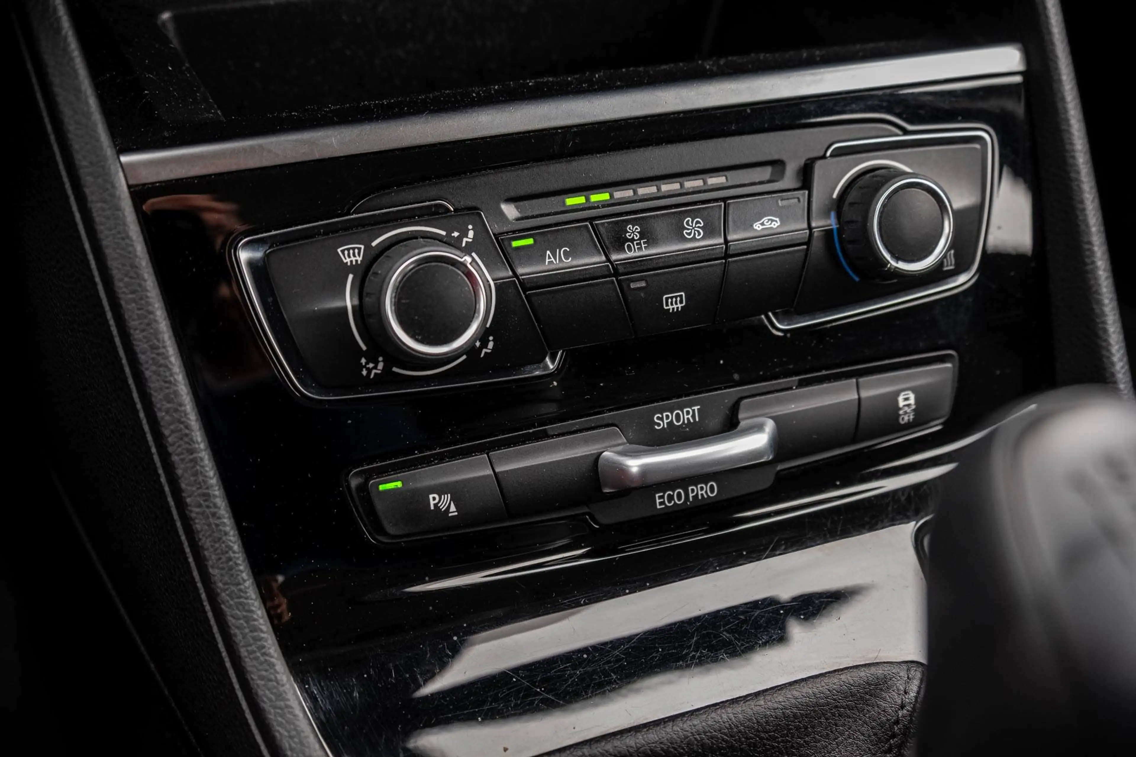 BMW 214 d GRAN TOURER Sport line | 7 PLACES | ATTACHE REMORQUE | GARANTIE 12-60M — photo 11