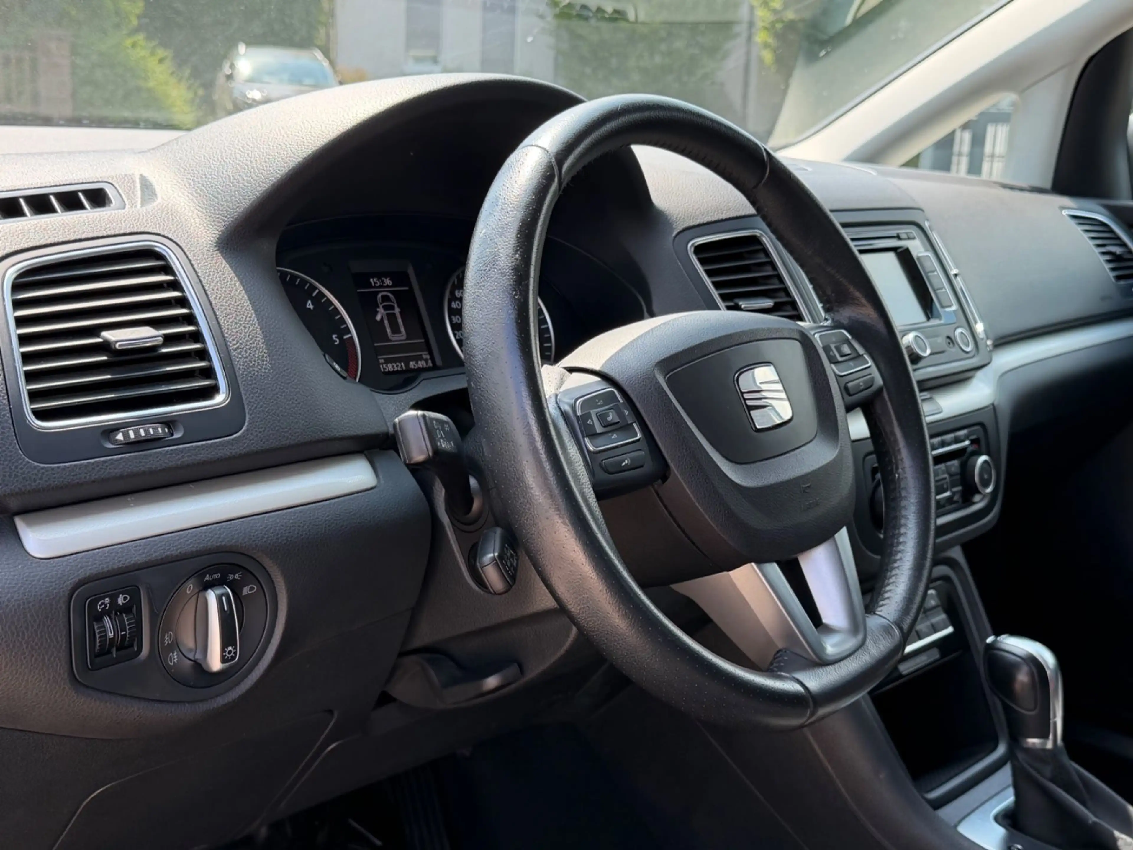 SEAT Alhambra Style 140PS/LEDER/DSG/KAMERA — photo 12