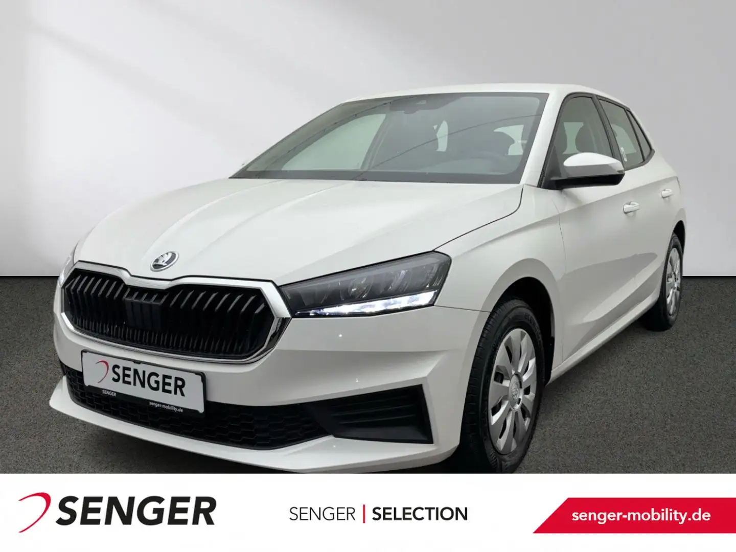 Skoda Fabia Active 1.0 MPI CarPlay LED Touchscreen Blanc - 1