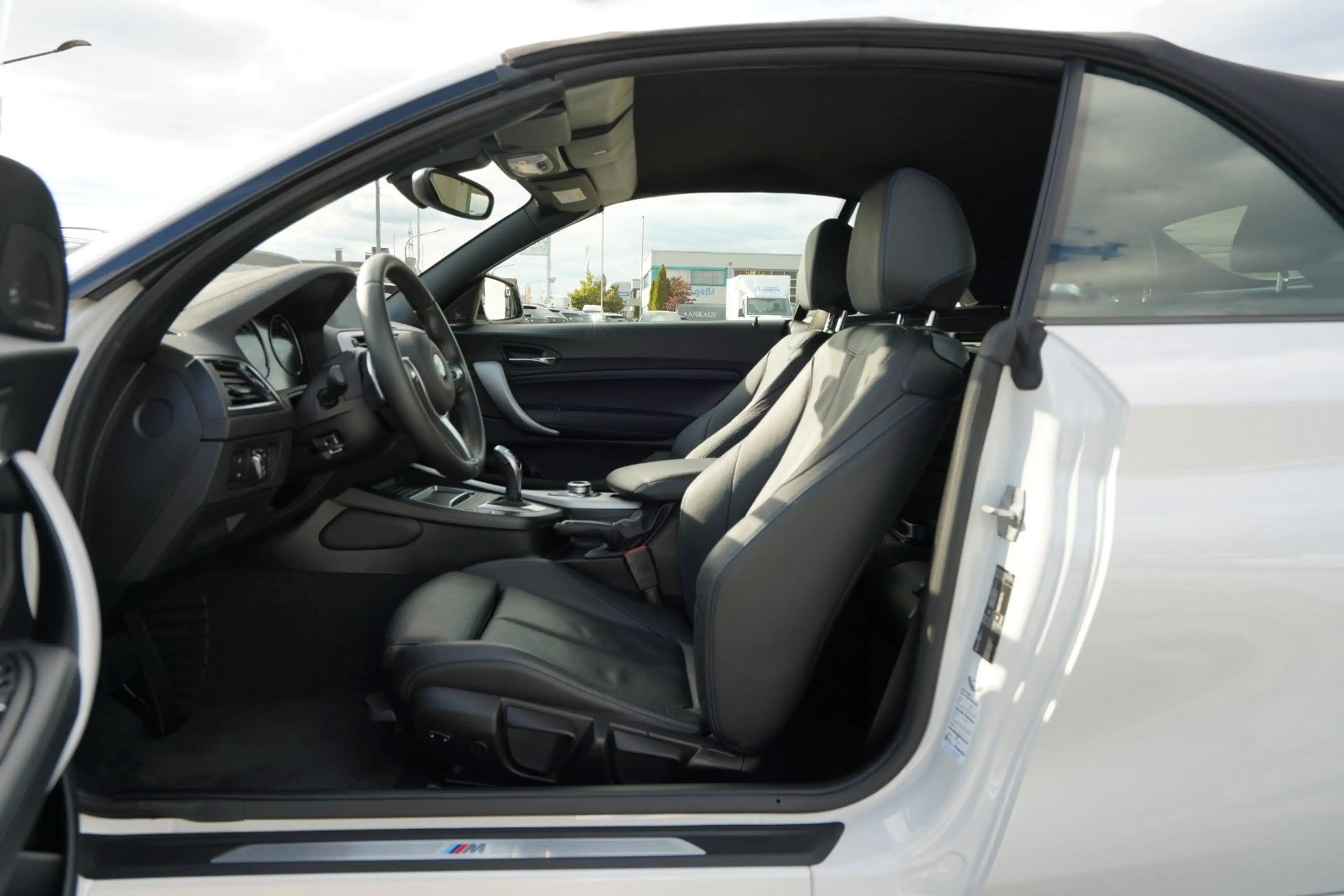 BMW 220 i Cabrio*M Sport*Leder*H&K*Navi*Automatik*DAB — photo 12