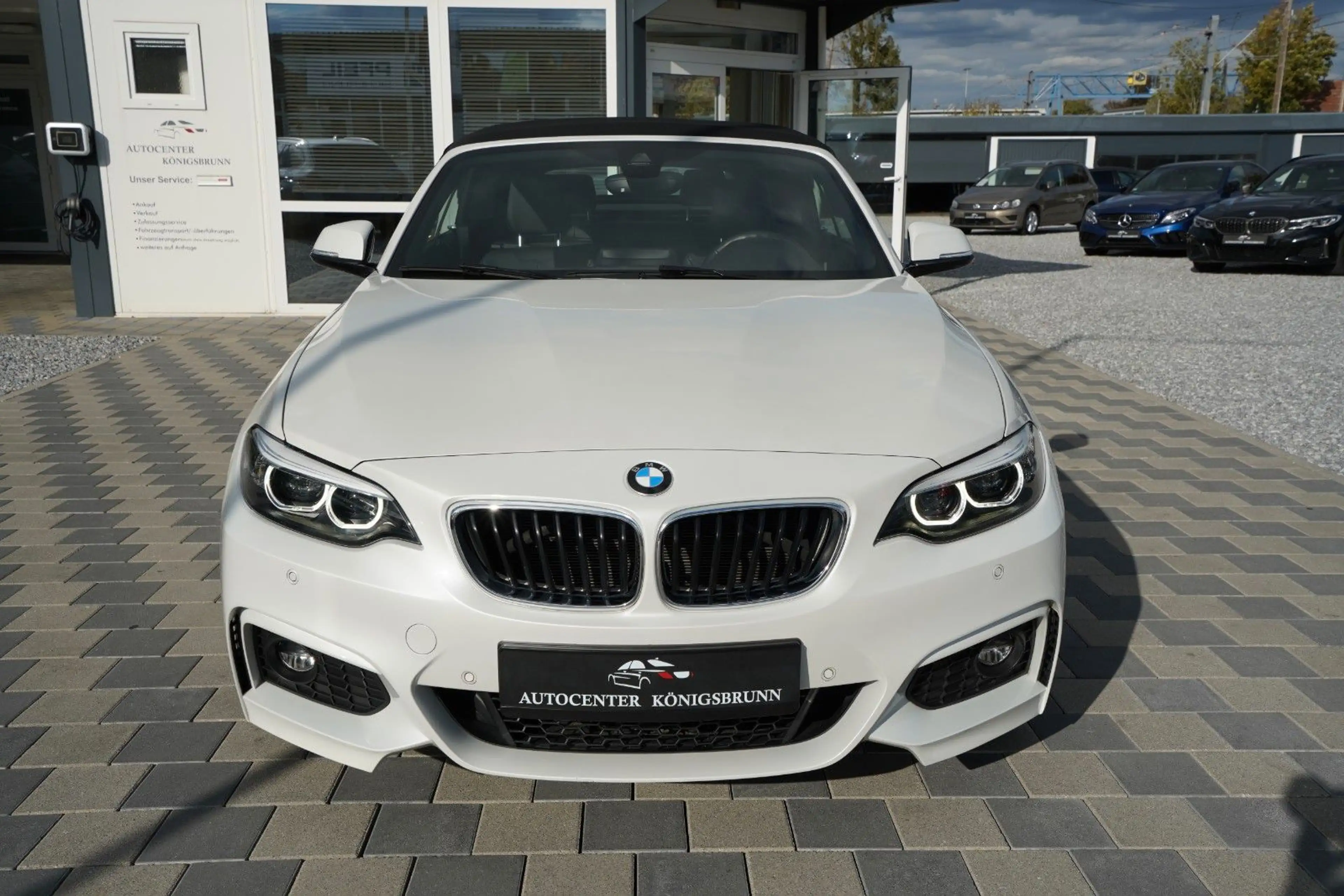 BMW 220 i Cabrio*M Sport*Leder*H&K*Navi*Automatik*DAB — photo 2