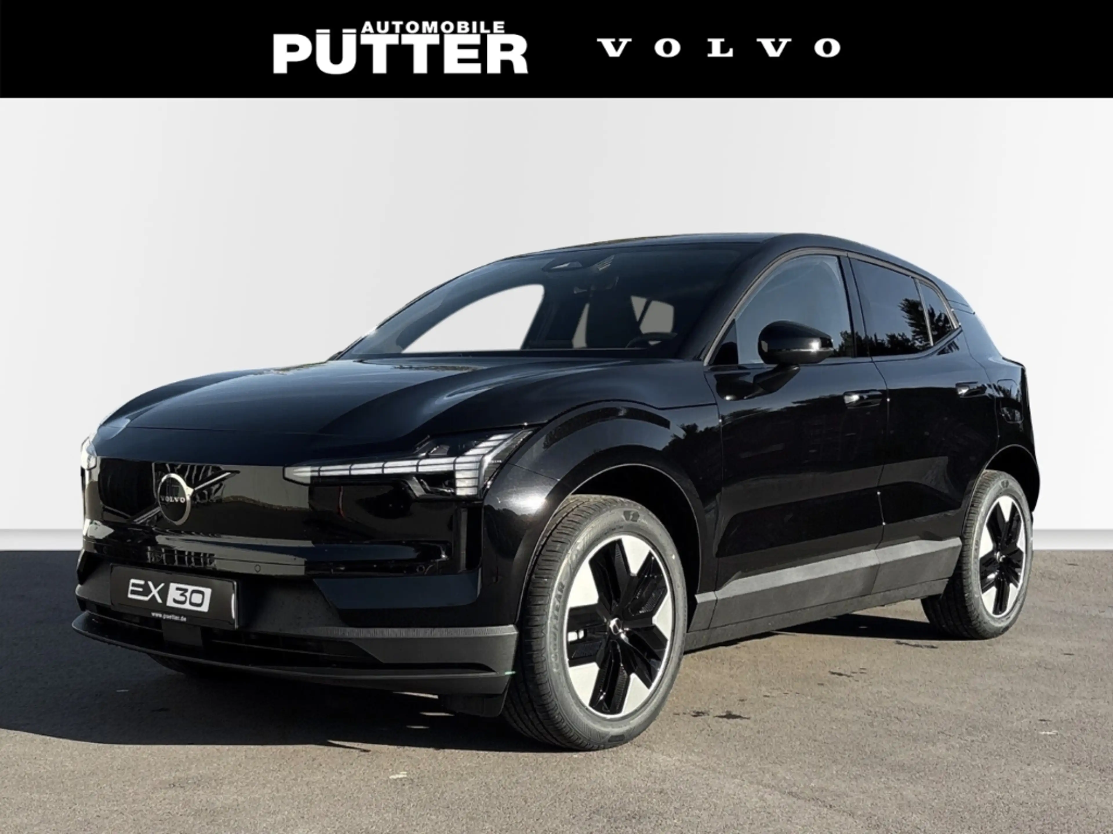 Volvo EX30 P5 Long Range Core 18'' SHZ ACC LED PDC DAB Rückfa
