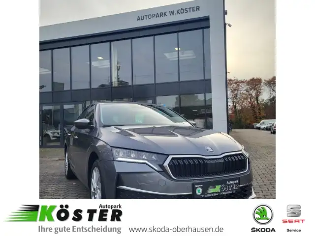 Skoda Octavia 1.5 TSI 110kW Selection 6 Gang*PTS*RFK*GJR