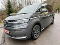 Volkswagen T7 Multivan Aut. Life Long 6Sitz AhkAccKamera Gris - thumbnail 1